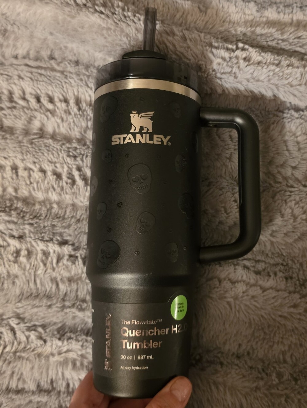 Stanley Sweetheart Skulls 30oz Quencher H2.0 Tumbler